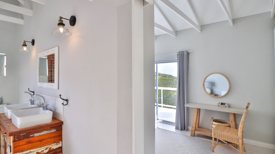 3 Bedroom Property for Sale in Dana Bay Western Cape